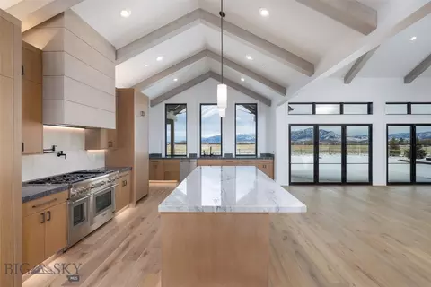 Kitchen - 175 Forest View Dr, Bozeman, MT 59715 photo 2 of 8