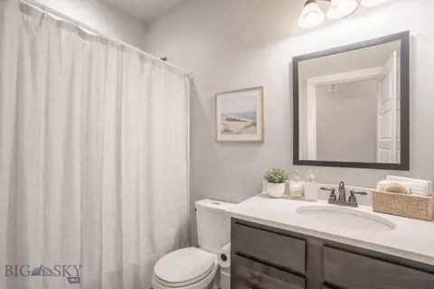 Bath - 449 Rowland Rd, Bozeman, MT 59718 photo 4 of 4