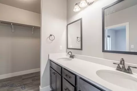 Bath - 449 Rowland Rd, Bozeman, MT 59718 photo 2 of 4