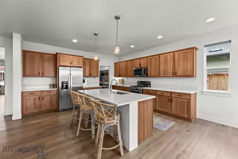 Kitchen - 1505 Deadwood Loop, Belgrade, MT 59714 photo 2 of 5