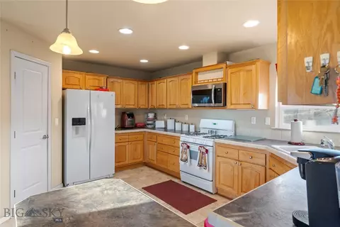 Kitchen - Undisclosed, Townsend, MT 59644 photo 4 of 5