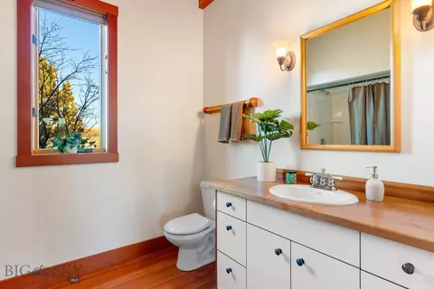 Bath - 855 Deer Path, Bozeman, MT 59718 photo 1 of 3