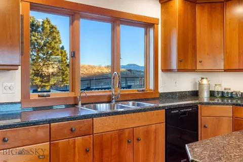 Kitchen - 855 Deer Path, Bozeman, MT 59718 photo 2 of 2