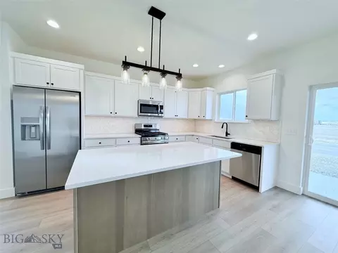 854 Accolade Loop, Belgrade, MT 59714 photo 13