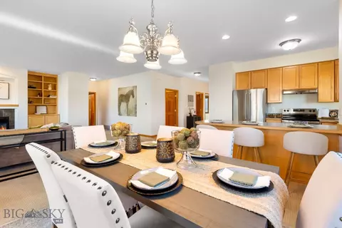 1031 Boylan Rd, Bozeman, MT 59715
