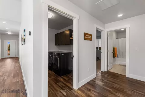 Entry Way - 8 N Eldorado Ave, Bozeman, MT 59718 photo 2 of 3