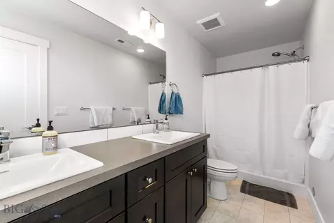 Bath - 8 N Eldorado Ave, Bozeman, MT 59718 photo 3 of 4