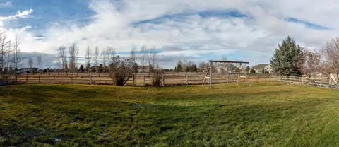284 Fireside Dr, Bozeman, MT 59718 photo 24