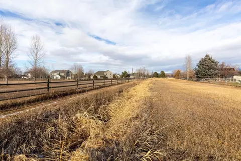 284 Fireside Dr, Bozeman, MT 59718 photo 25