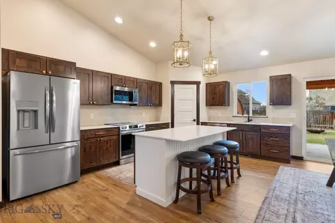 343 Stewart Loop, Bozeman, MT 59718 photo 10