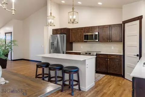 343 Stewart Loop, Bozeman, MT 59718 photo 9