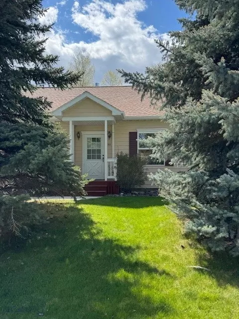 211 Bison Trl, Bozeman, MT 59718
