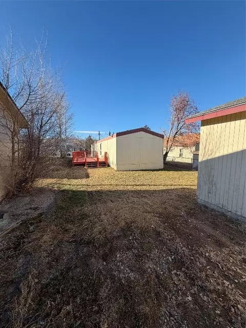 Exterior - 112 N Pine St, Townsend, MT 59644 photo 3 of 4