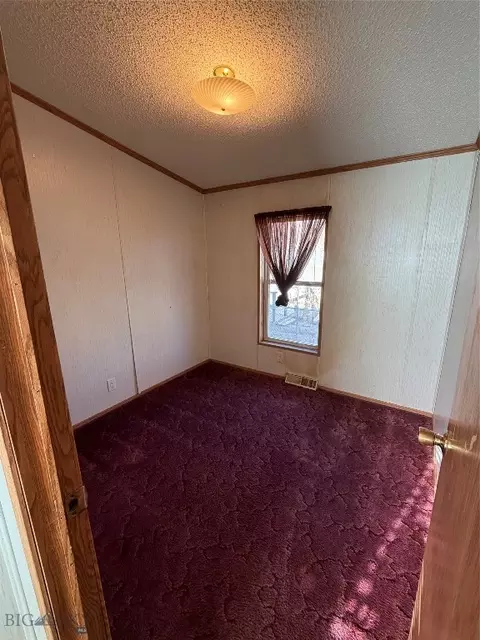Bedroom - 112 N Pine St, Townsend, MT 59644 photo 2 of 2
