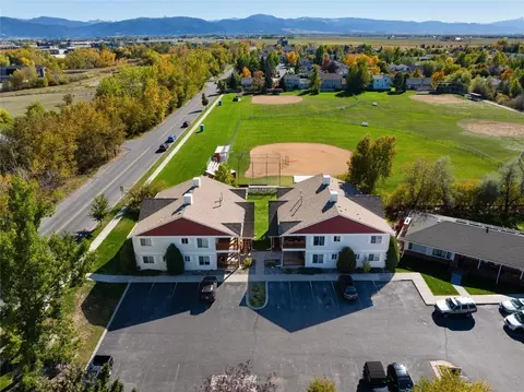 3402 W Babcock #3, Bozeman, MT 59718