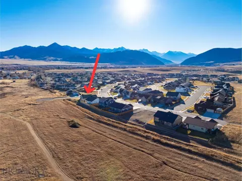 1102 Fort Mandan Dr, Livingston, MT 59047