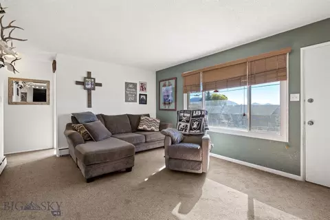 Living - 725 7th, Butte, MT 59701 photo 1 of 3