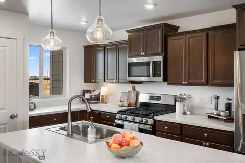 Kitchen - 509 Reflector Rd, Belgrade, MT 59714 photo 2 of 2