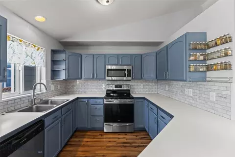 Kitchen - 60 Jackson Ln, Belgrade, MT 59714 photo 1 of 3