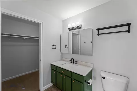 Bath - 60 Jackson Ln, Belgrade, MT 59714 photo 1 of 4
