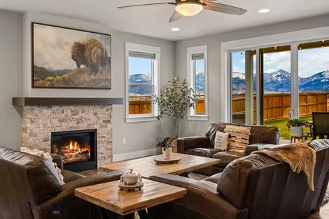 Living - 2019 E Silver Cir, Belgrade, MT 59714 photo 2 of 7