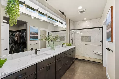 Bath - 2019 E Silver Cir, Belgrade, MT 59714 photo 2 of 7