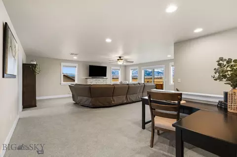 Living - 2019 E Silver Cir, Belgrade, MT 59714 photo 6 of 7