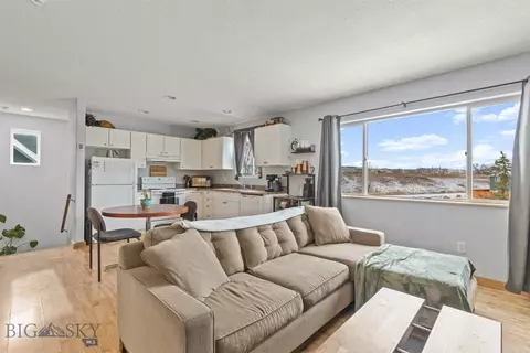 165 Gravel Holw, Bozeman, MT 59718