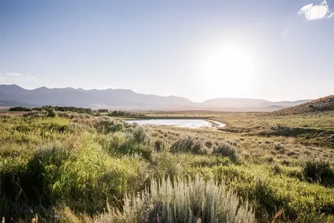 2249 Seitz Rd E, Wilsall, MT 59086