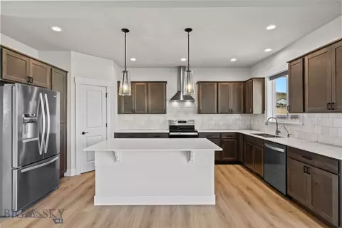 Kitchen - 259 Rolling Prairie Way, Three Forks, MT 59752 photo 1 of 7