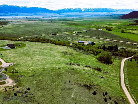 9 Willow View Way, Mcallister, MT 59740