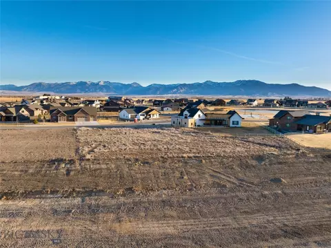 64 Swayback Ln, Bozeman, MT 59718 photo 20
