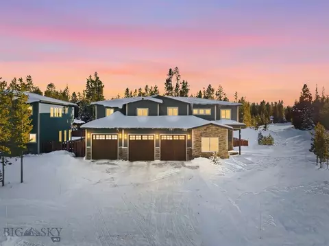 532 Gallatin Ave, West Yellowstone, MT 59758