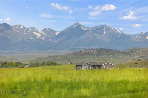 20 Rapelje, Big Timber, MT 59011
