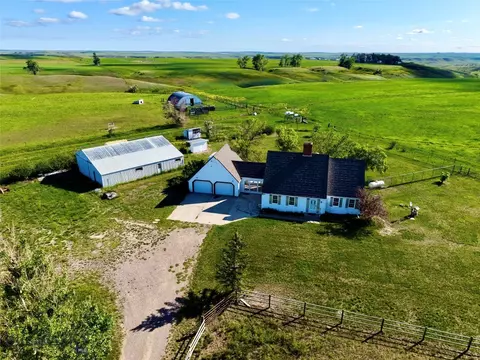 1481 Countyline Rd, Vaughn, MT 59487