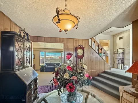 Entry Way - 30 N Walnut, Dillon, MT 59725 photo 1 of 1