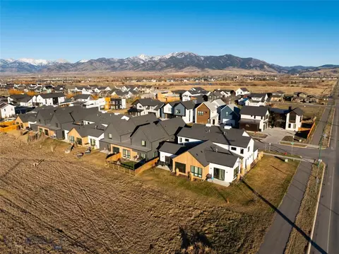 View/Area - 1327 Windrow Dr, Bozeman, MT 59718 photo 4 of 9