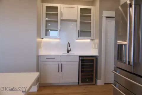 Kitchen - 330 Swayback Ln, Bozeman, MT 59718 photo 3 of 4