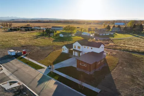 View/Area - 281 Crossbill Rd, Bozeman, MT 59718 photo 3 of 9