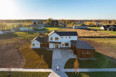 View/Area - 281 Crossbill Rd, Bozeman, MT 59718 photo 2 of 9