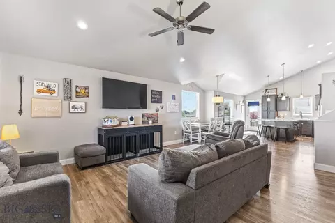 6862 Copper Ridge Loop, Billings, MT 59106 photo 2
