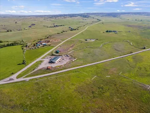 205 Howie, Big Timber, MT 59011