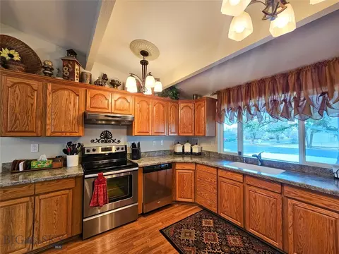 Kitchen - 319 E 7th Ave, Big Timber, MT 59011 photo 1 of 8