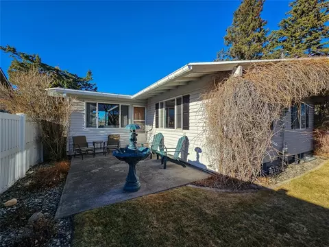 Exterior - 319 E 7th Ave, Big Timber, MT 59011 photo 8 of 11
