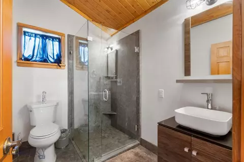 Bath - Undisclosed, Hamilton, MT 59840 photo 12 of 13