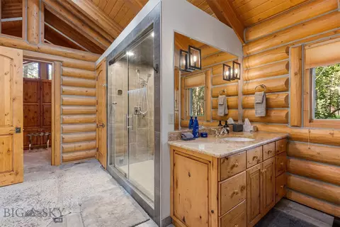 Bath - Undisclosed, Hamilton, MT 59840 photo 3 of 13