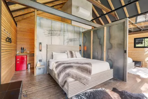 Bedroom - Undisclosed, Hamilton, MT 59840 photo 16 of 22
