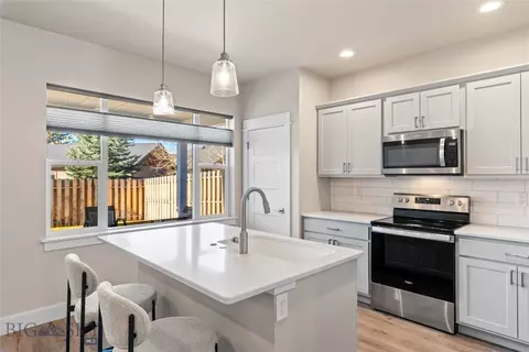 Kitchen - 309 Meriwether Ave, Bozeman, MT 59718 photo 3 of 6