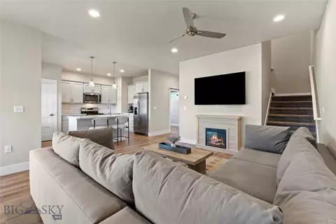 Living - 309 Meriwether Ave, Bozeman, MT 59718 photo 5 of 5