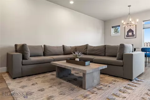 Living - 309 Meriwether Ave, Bozeman, MT 59718 photo 4 of 5